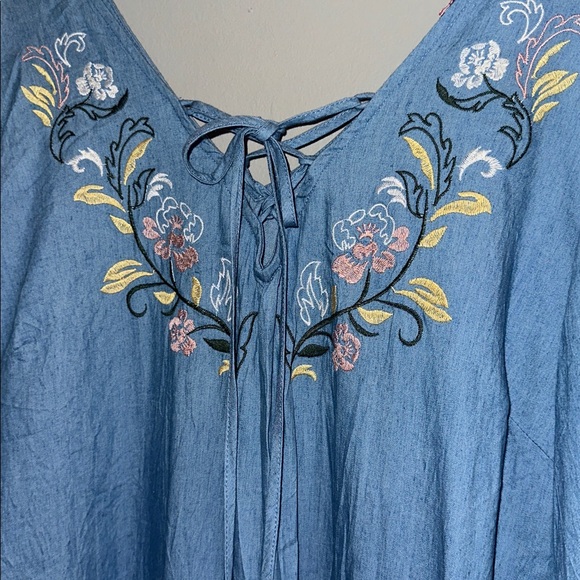 Flying Tomato Plus Size 1X Embroidered Boho Chambray Dress Lace Up Tassel - Picture 6 of 7